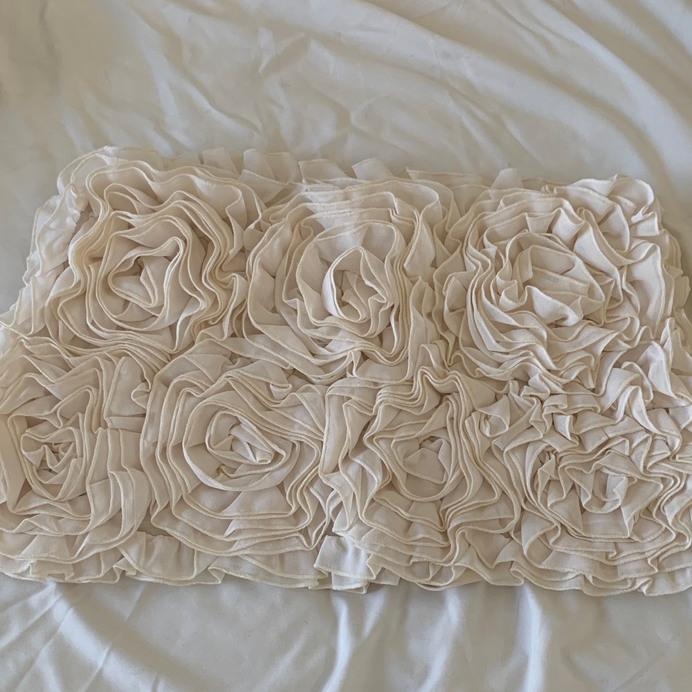 Naked Wardrobe Cream Floral Ruffle Mini Skort